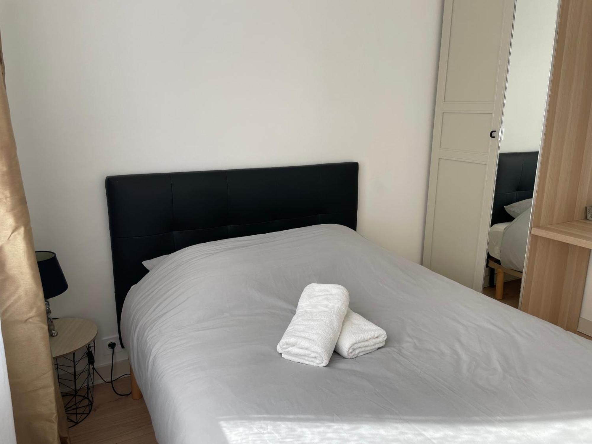 La Caliorne Lägenhet Rennes Exteriör bild